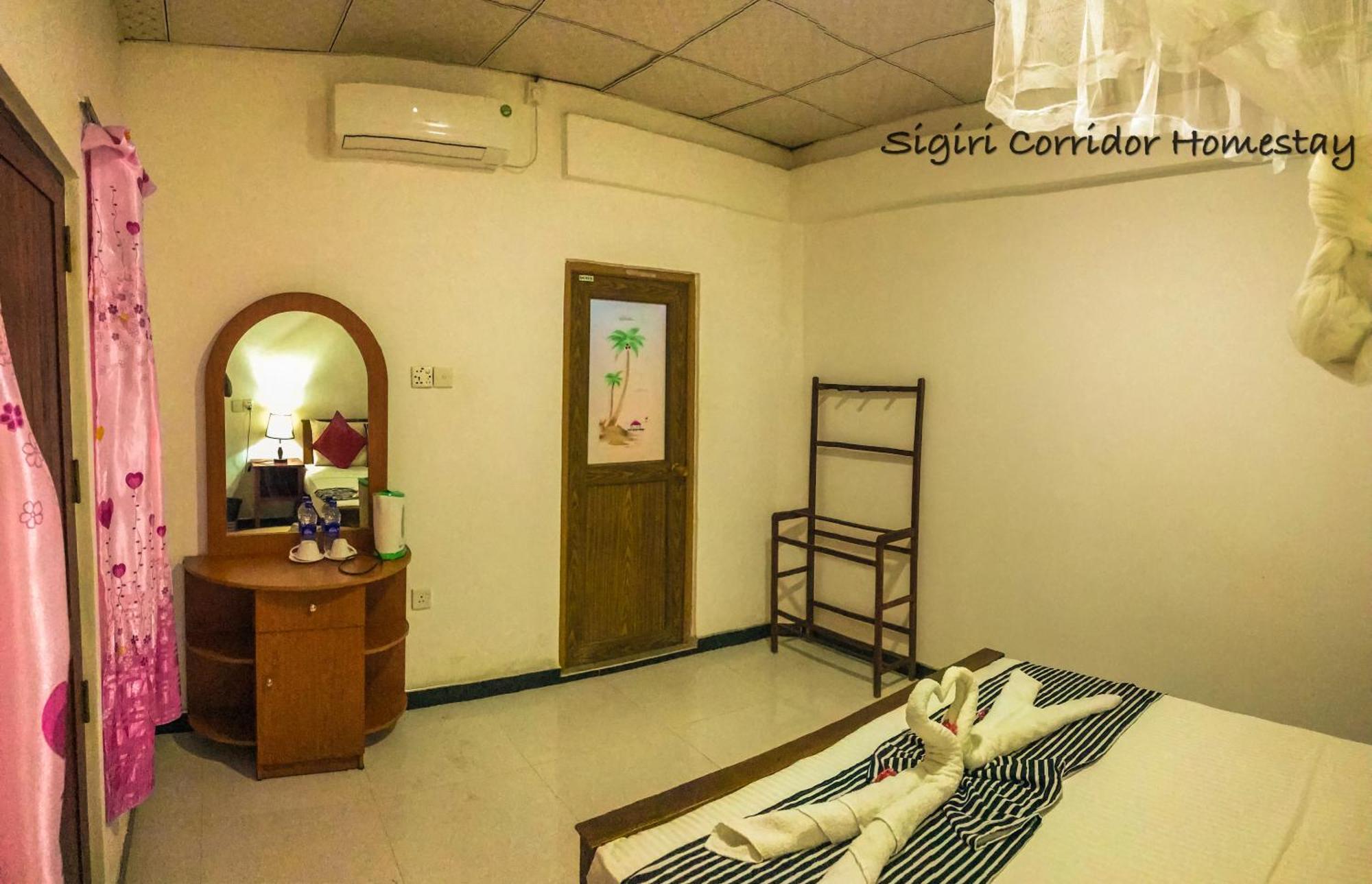 סיגירייה Sigiri Corridor Home Stay חדר תמונה